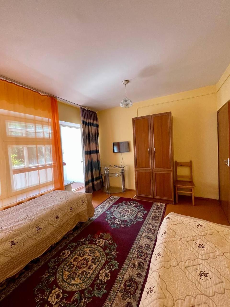 Otel Issyk-Kul-Karakol Exterior foto