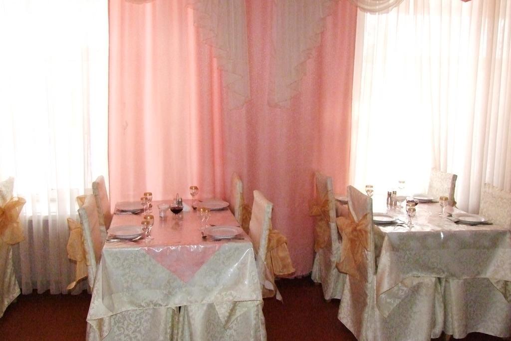 Otel Issyk-Kul-Karakol Exterior foto