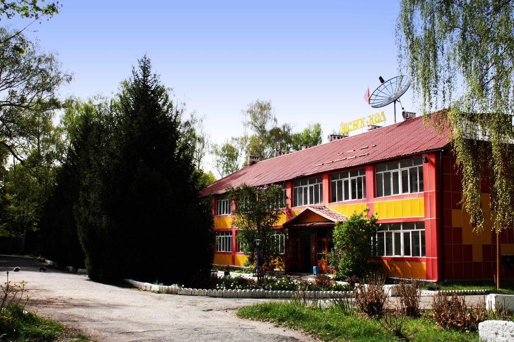 Otel Issyk-Kul-Karakol Exterior foto