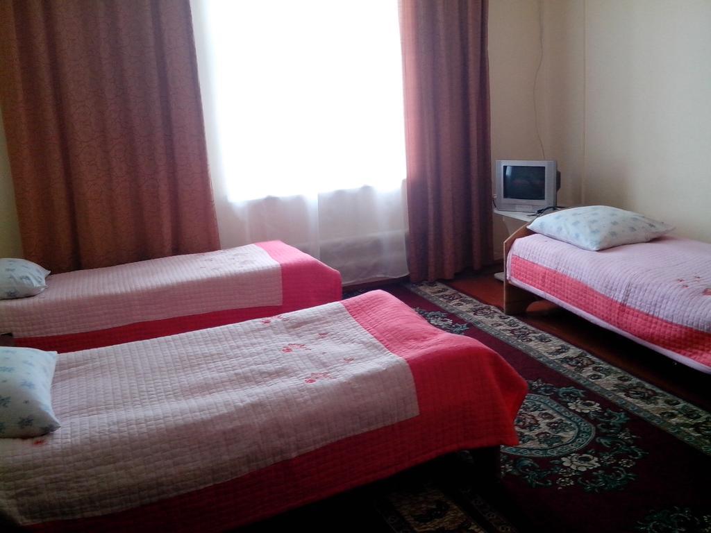 Otel Issyk-Kul-Karakol Exterior foto
