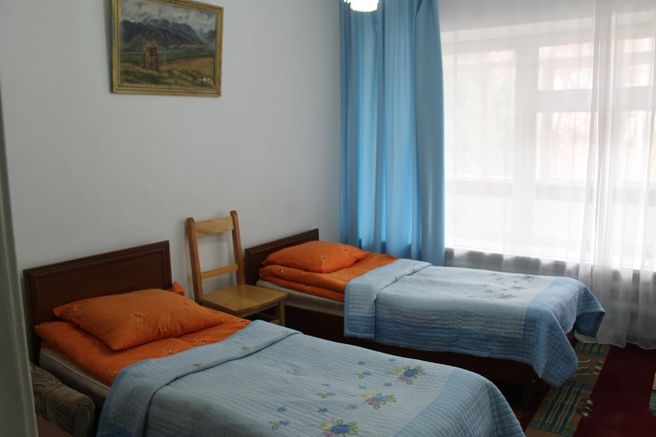 Otel Issyk-Kul-Karakol Exterior foto